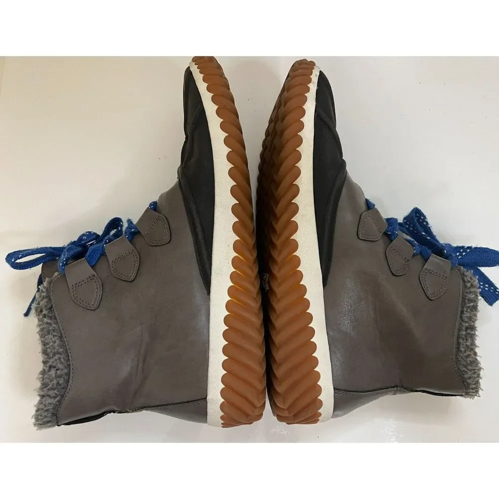 Skechers Jagged Pond Duck Boots. Size 10(W)